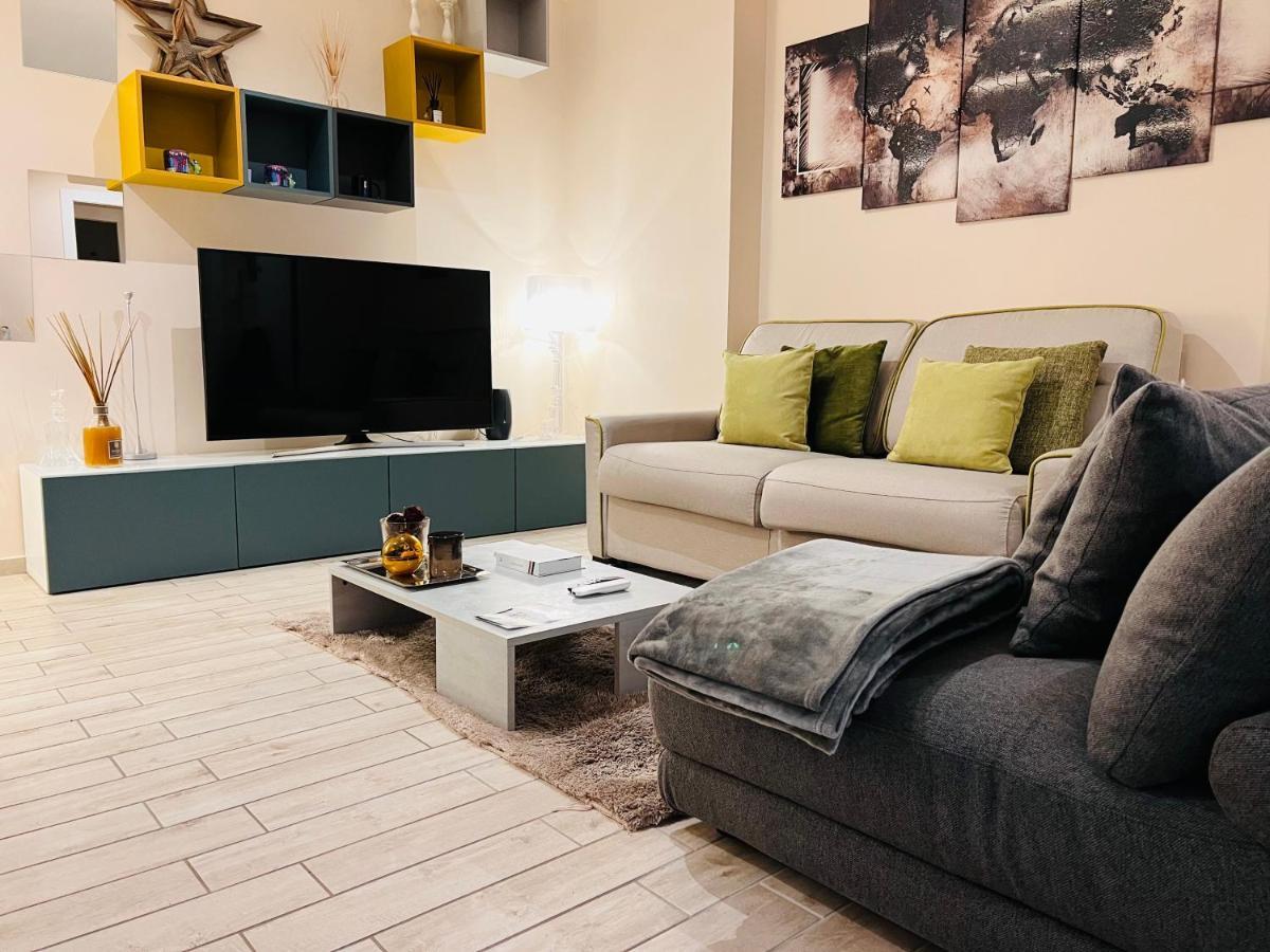 Roma Suite Trastevere Railway Station Bagian luar foto