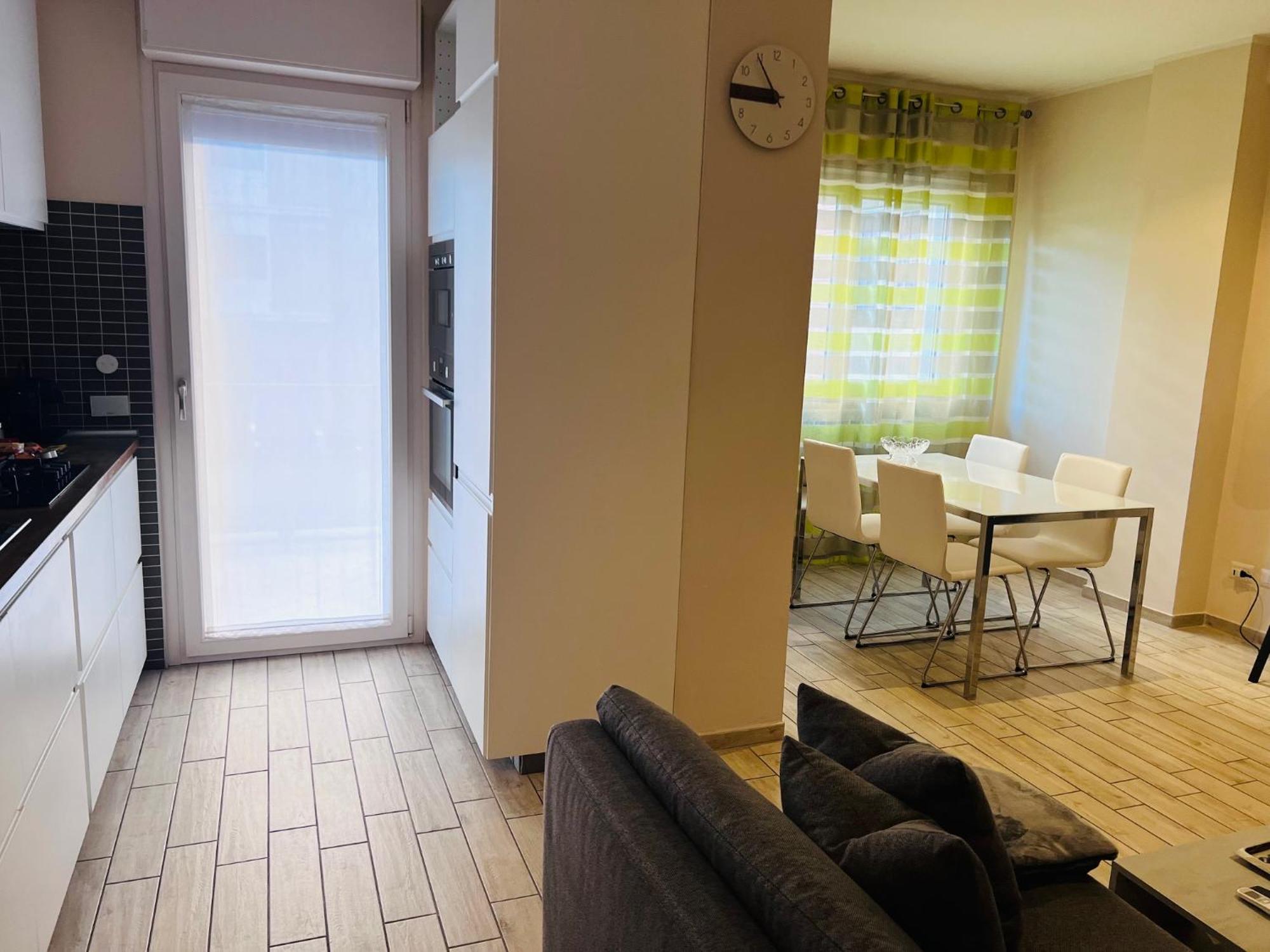 Roma Suite Trastevere Railway Station Bagian luar foto